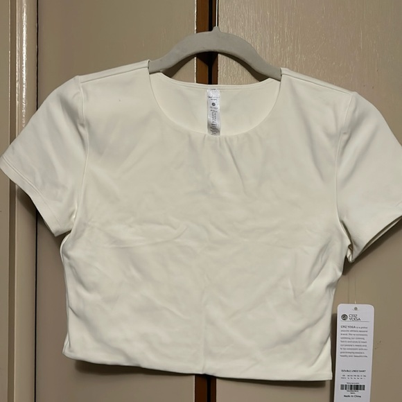 Crz yoga crop top Medium - Picture 1 of 9